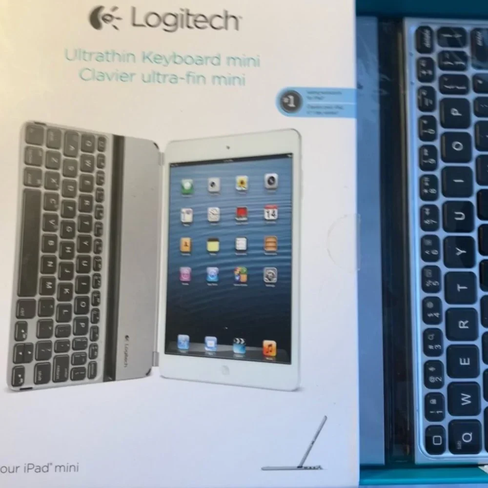 Back to School! Logitech Magnetic Ultrathin Keyboard (ipad not included)